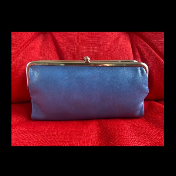 ✨SOLD✨ NWT ~ Hobo Lauren Clutch Wallet - Picture 3 of 11
